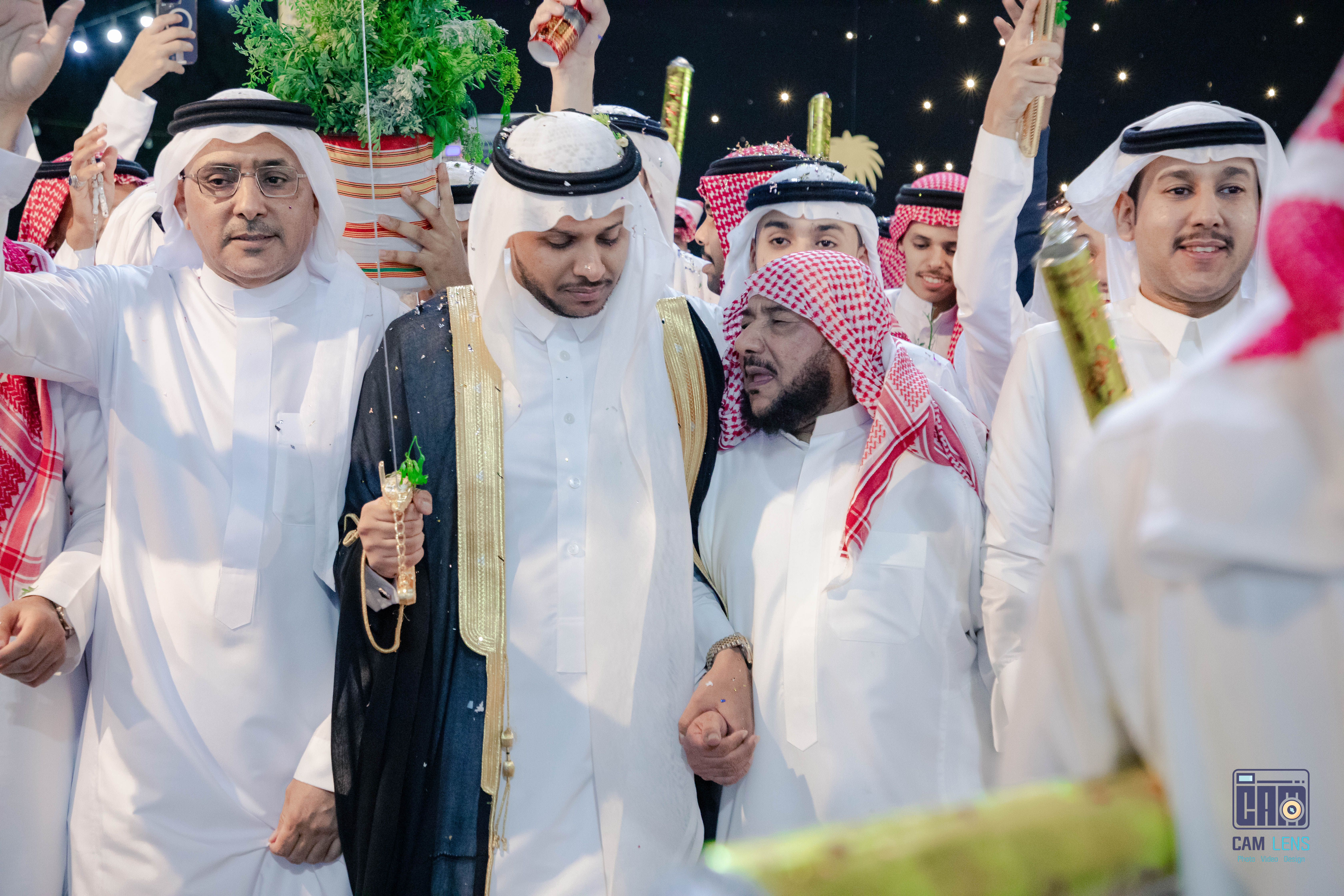 زواج: علي الشاعري