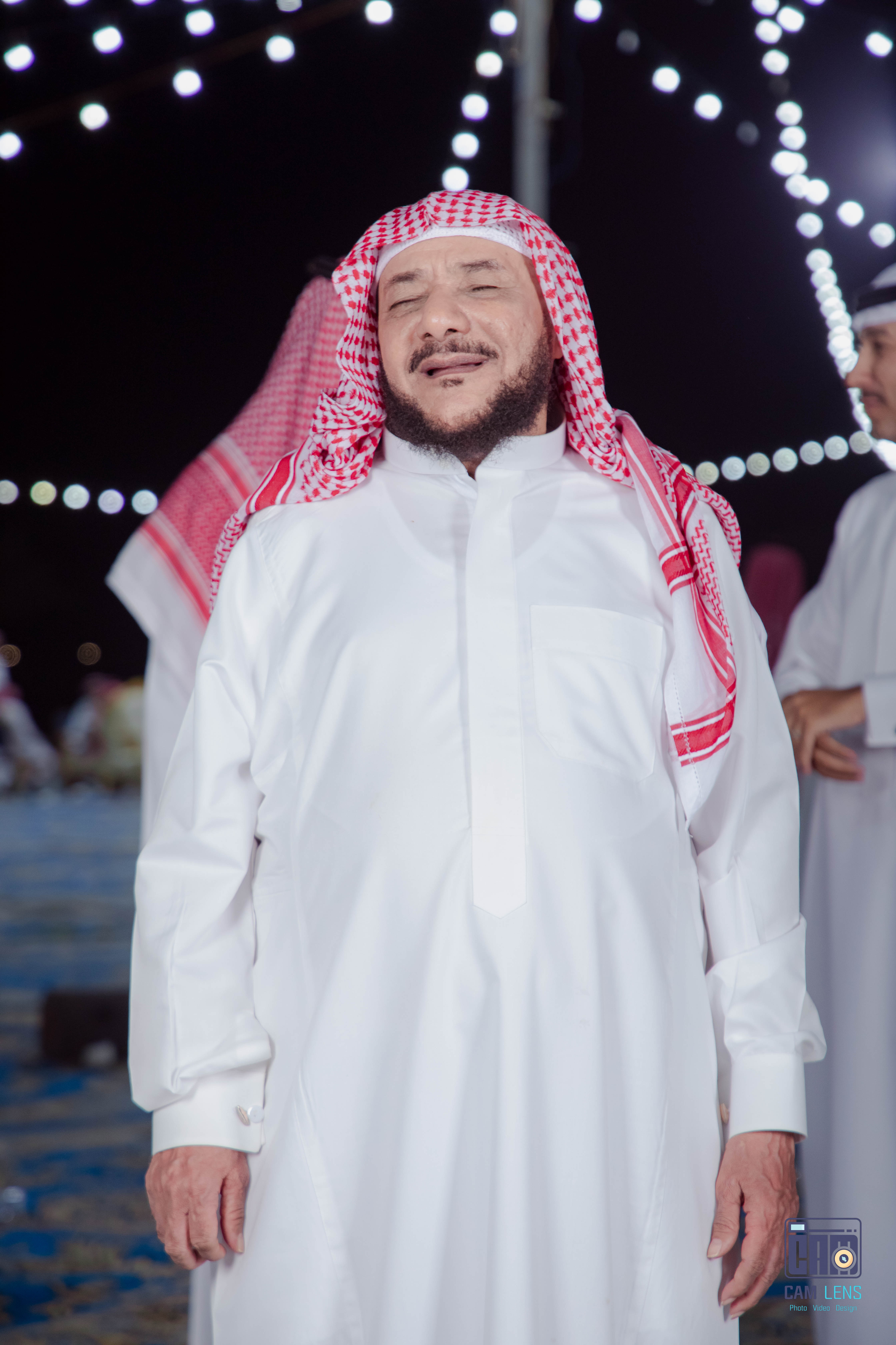 زواج: علي الشاعري