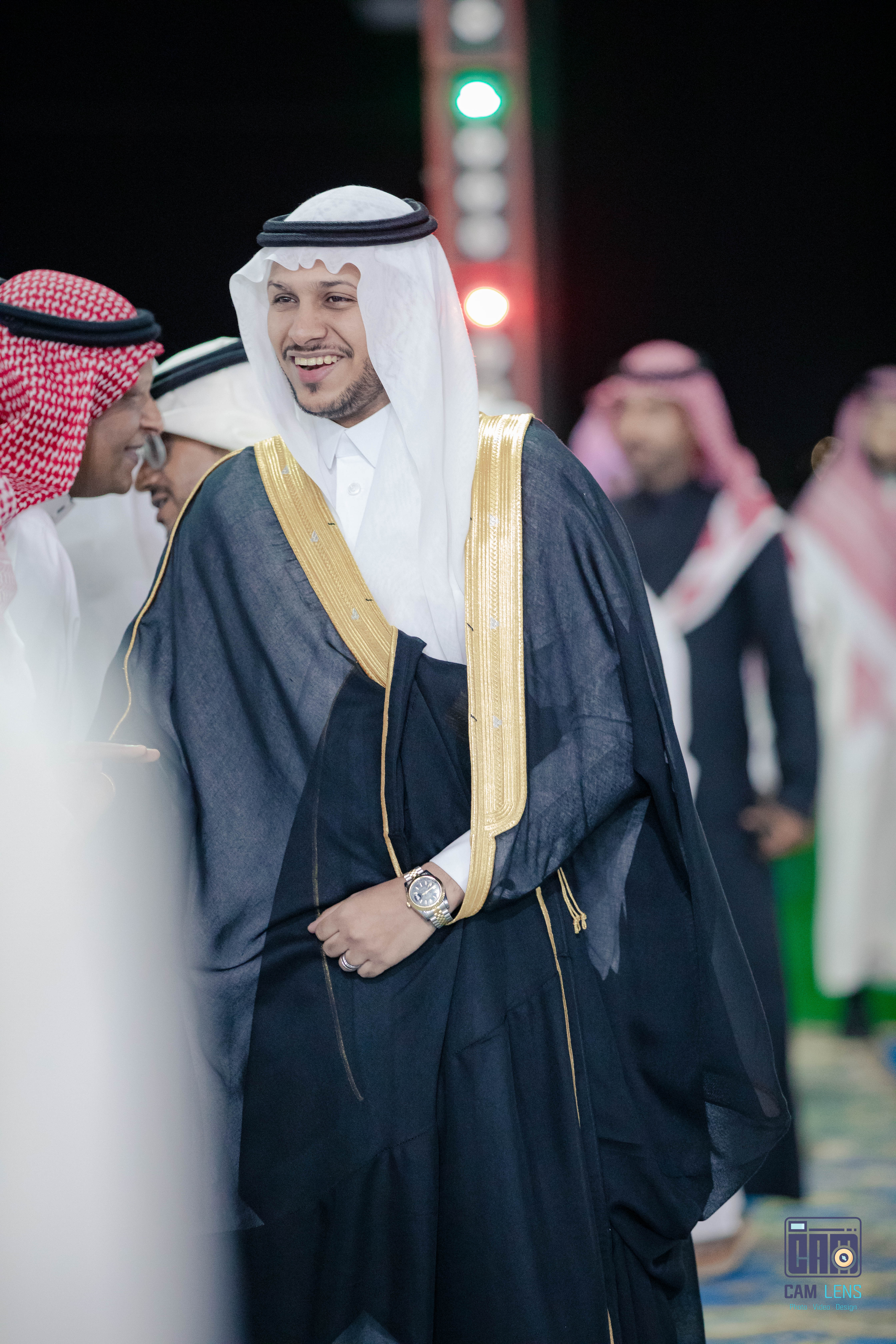 زواج: علي الشاعري