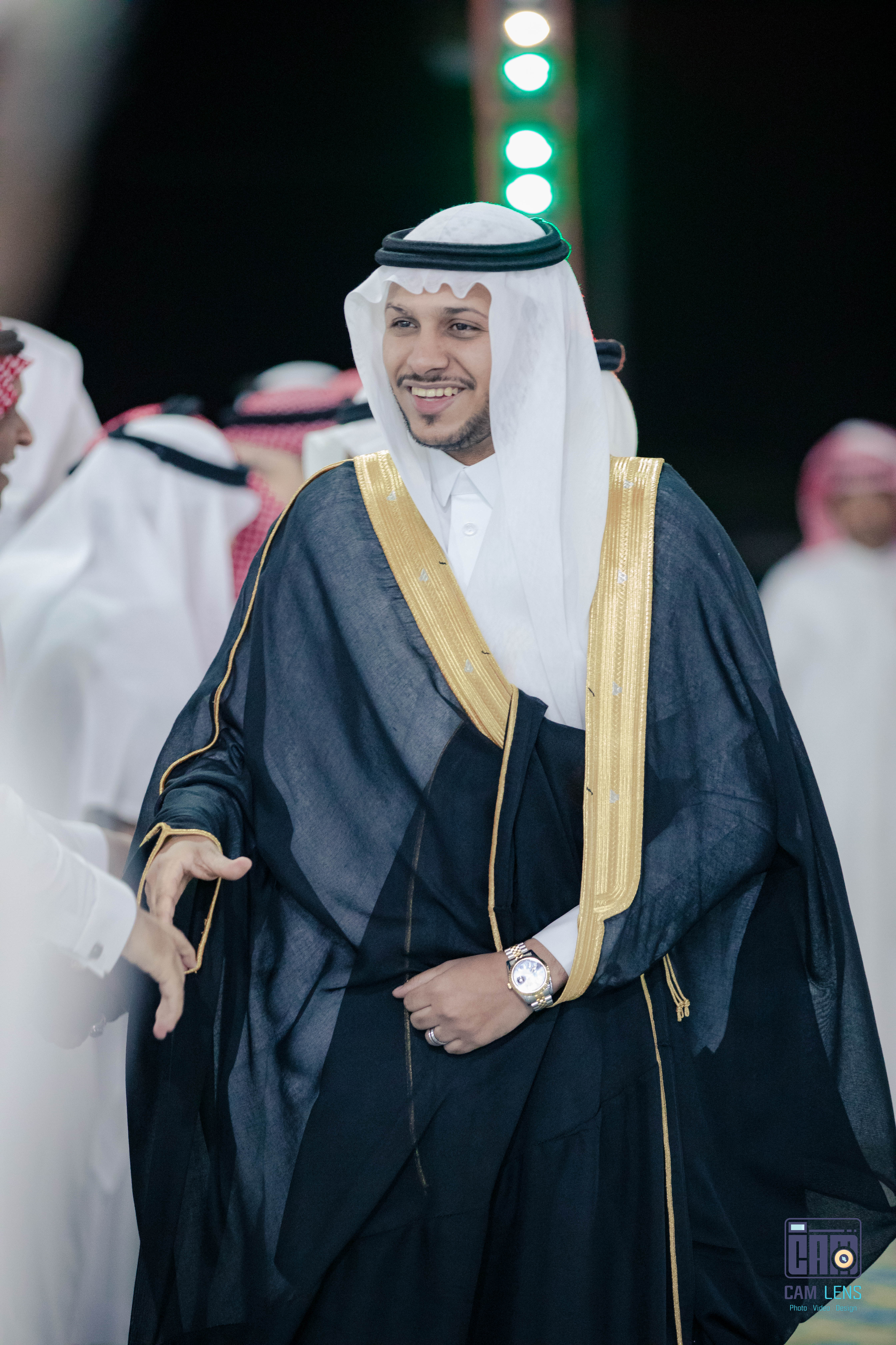 زواج: علي الشاعري