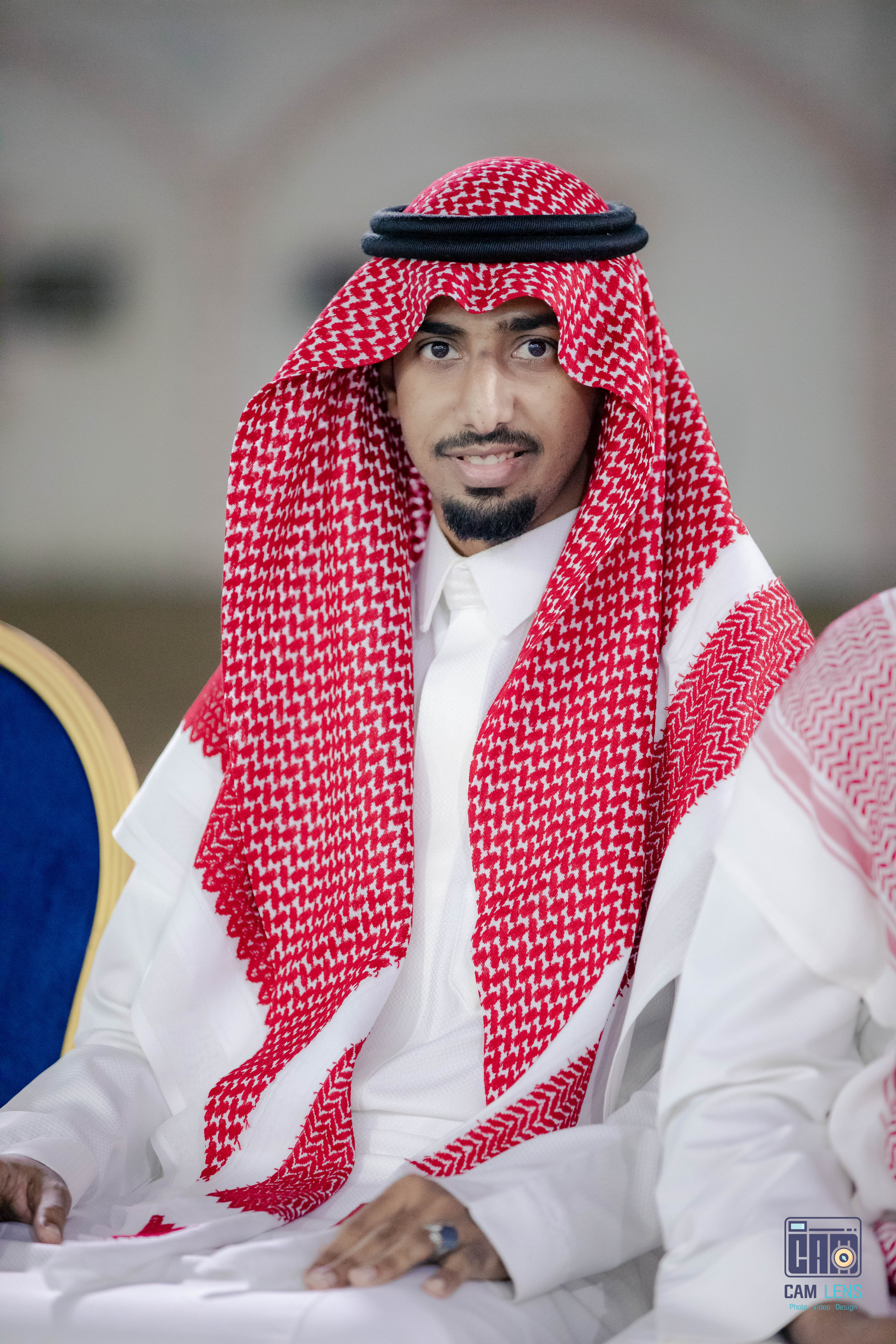 زواج: علي الشاعري