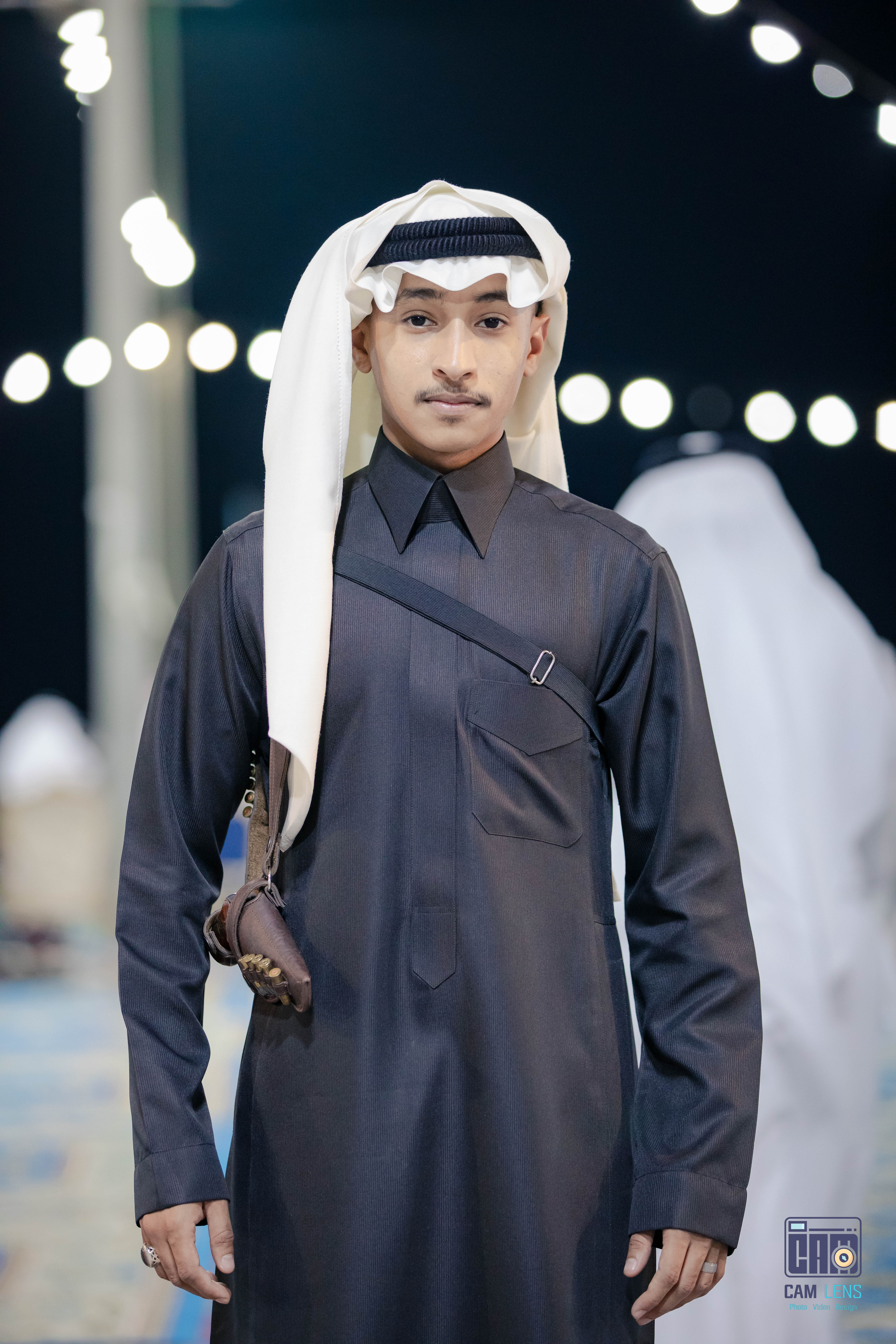 زواج: علي الشاعري