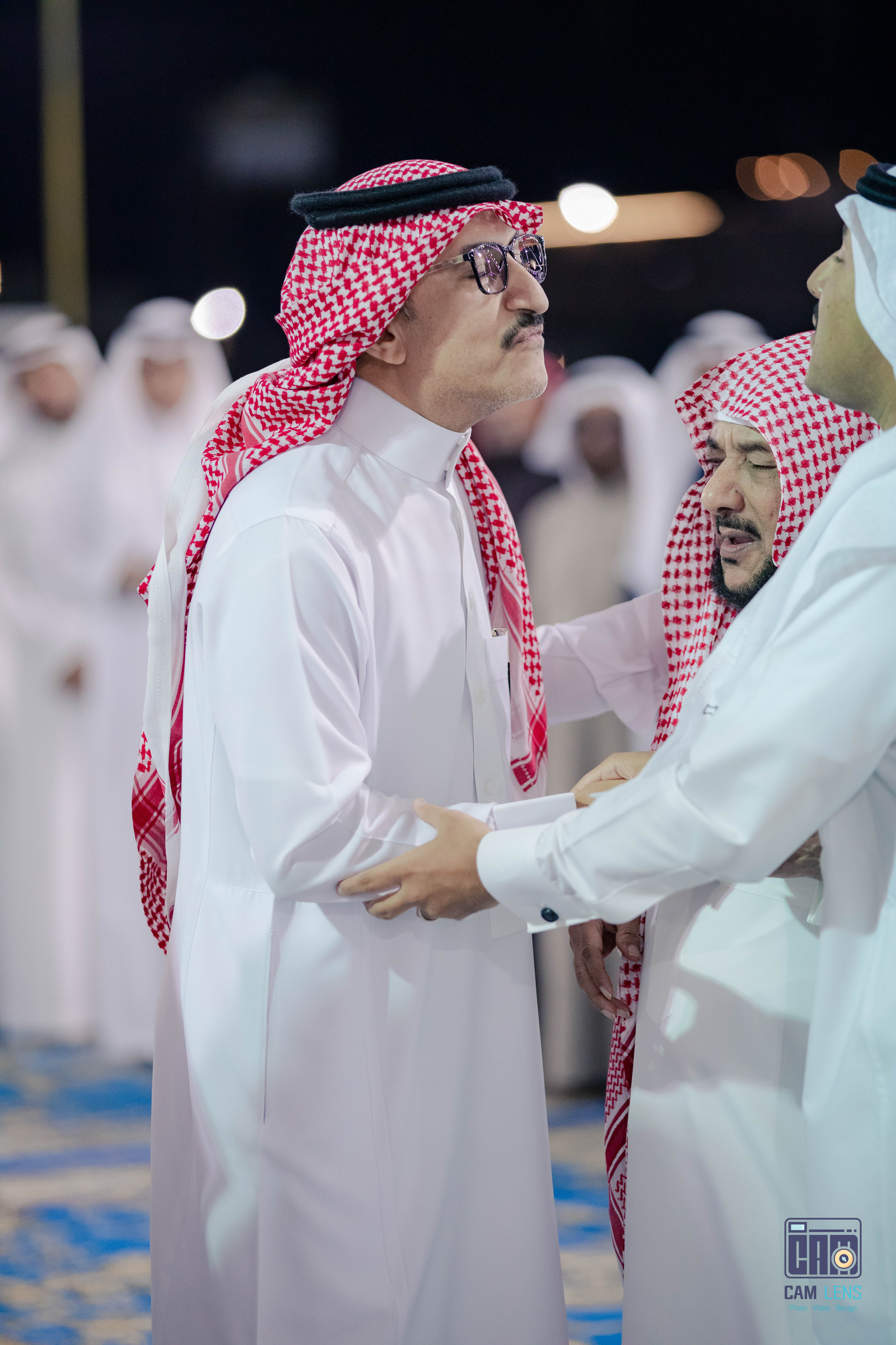 زواج: علي الشاعري