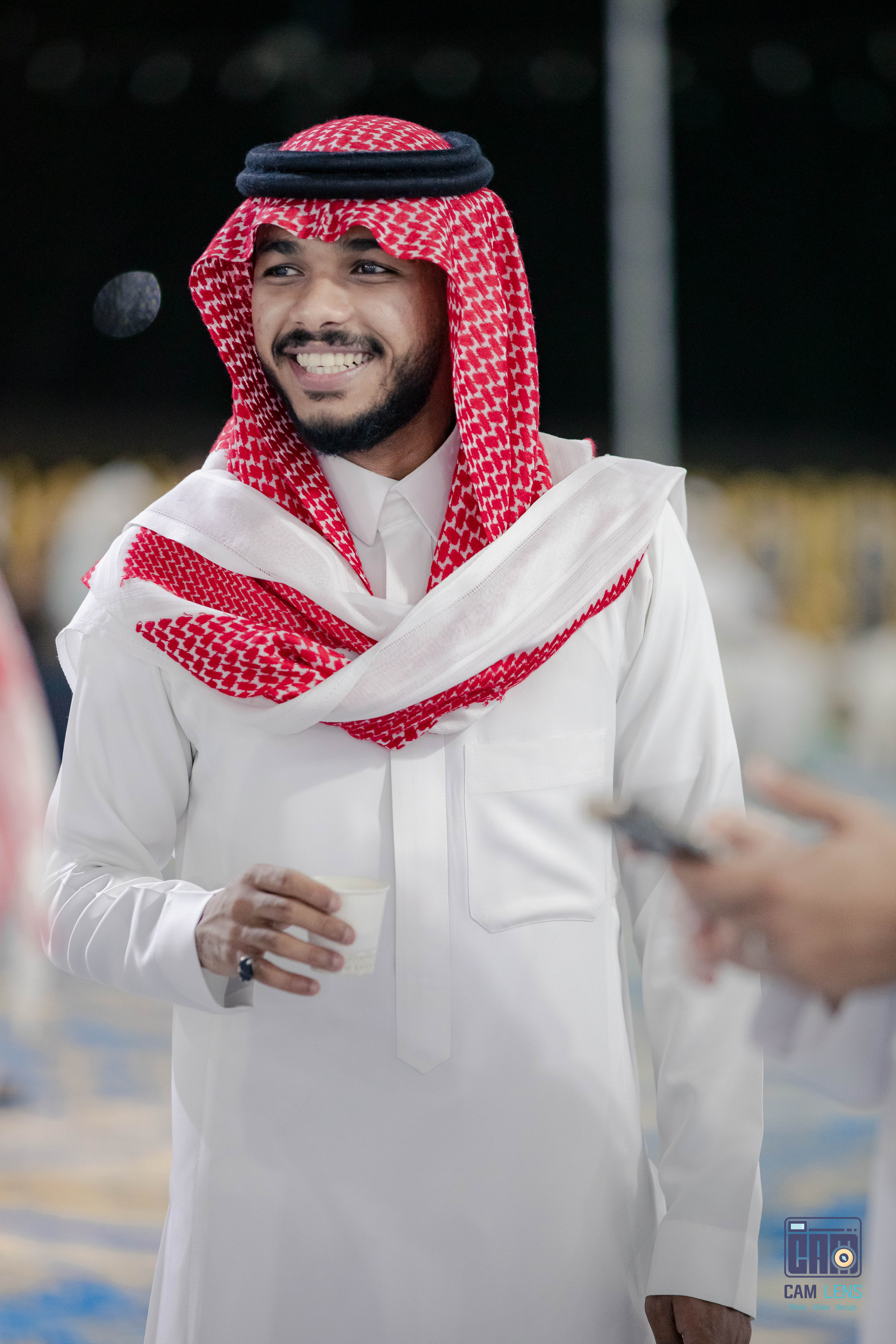 زواج: علي الشاعري