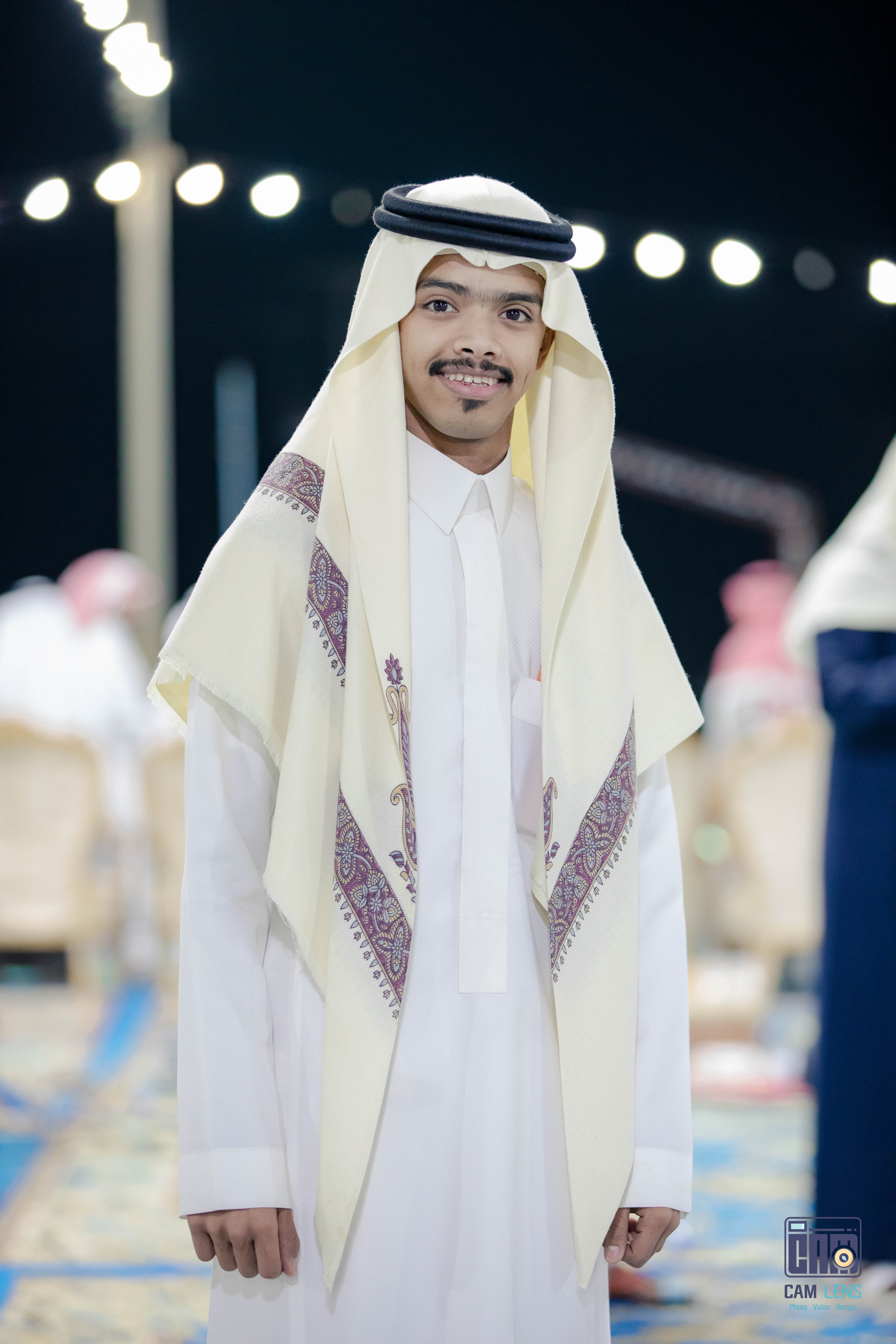 زواج: علي الشاعري