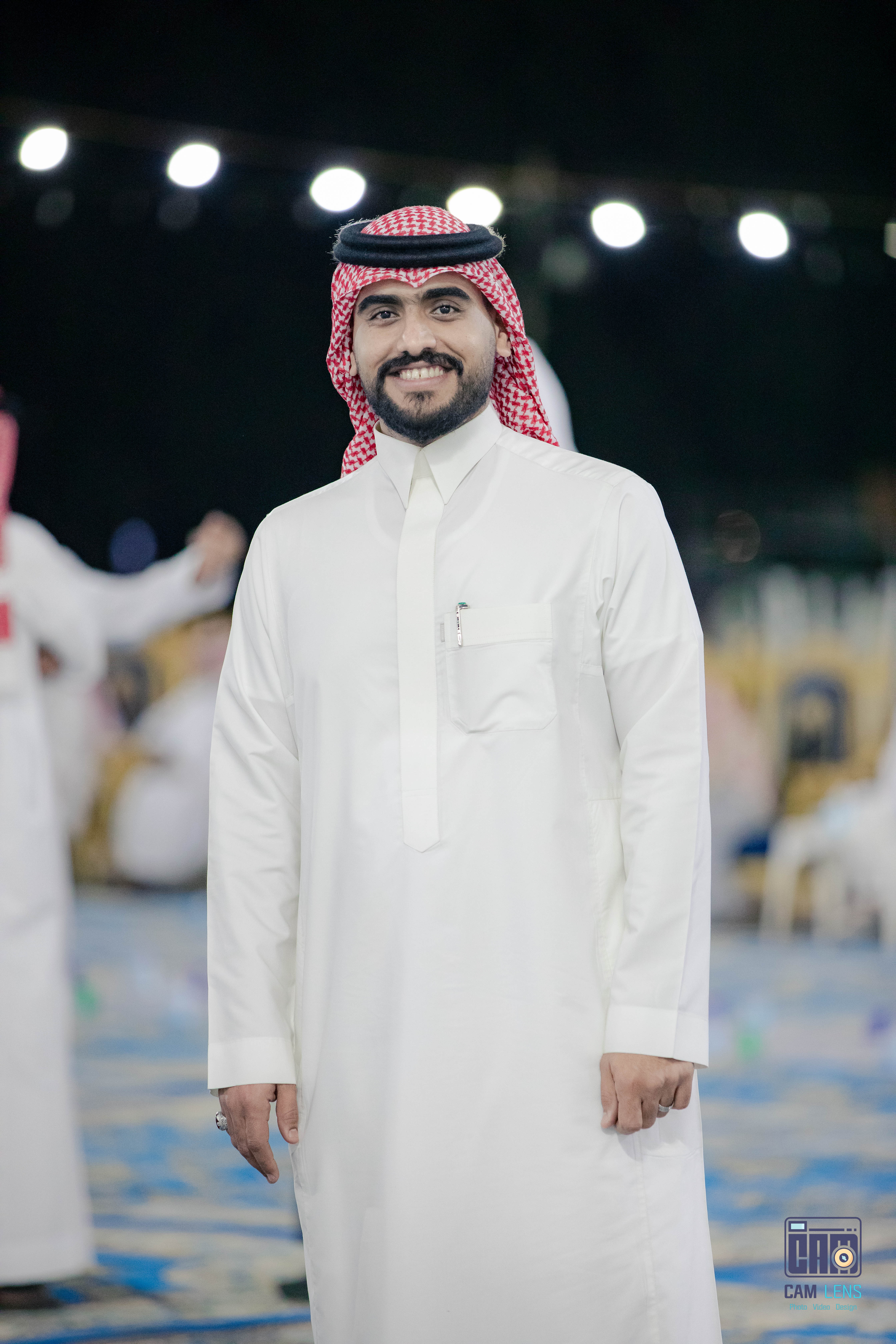 زواج: علي الشاعري