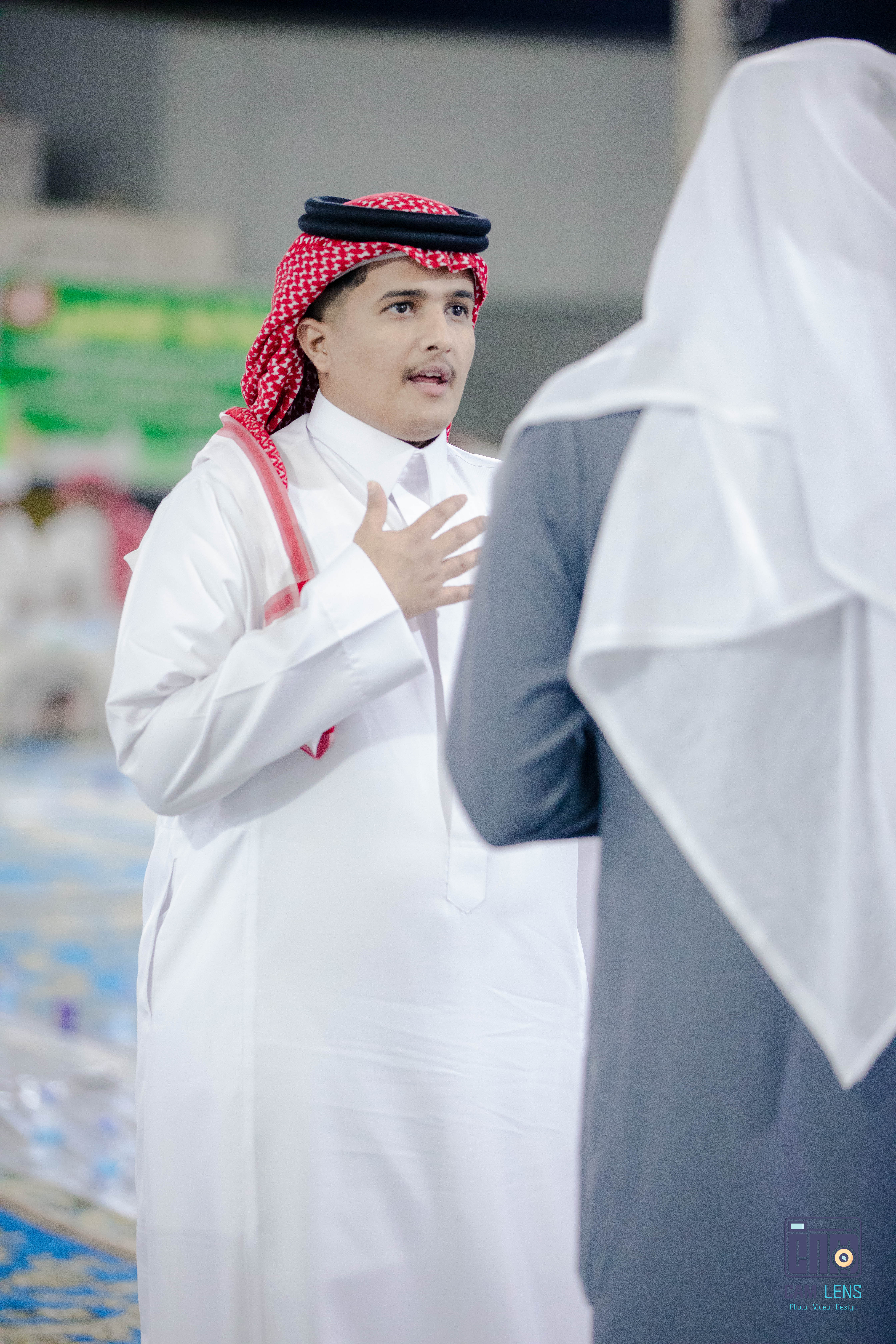 زواج: علي الشاعري
