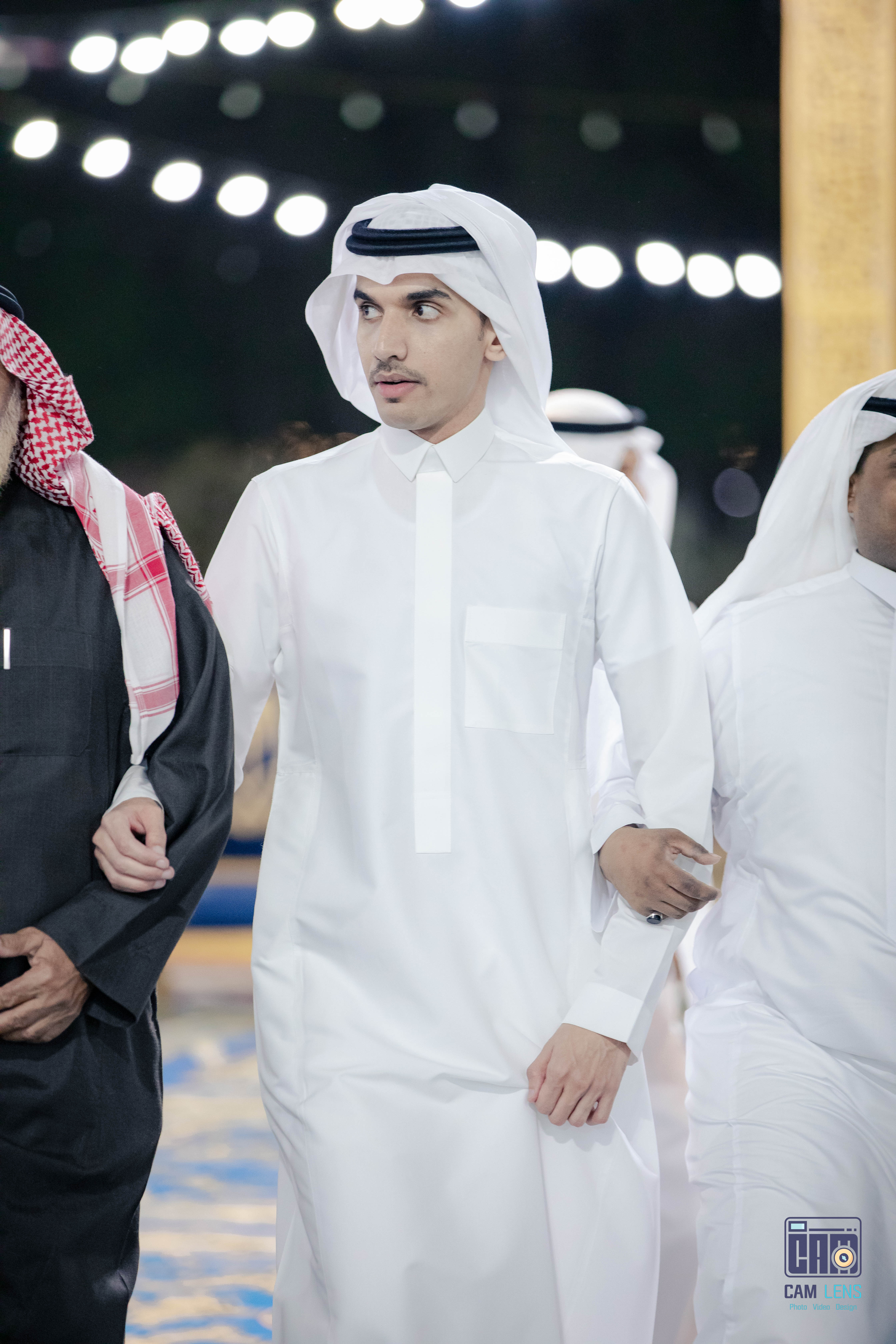 زواج: علي الشاعري