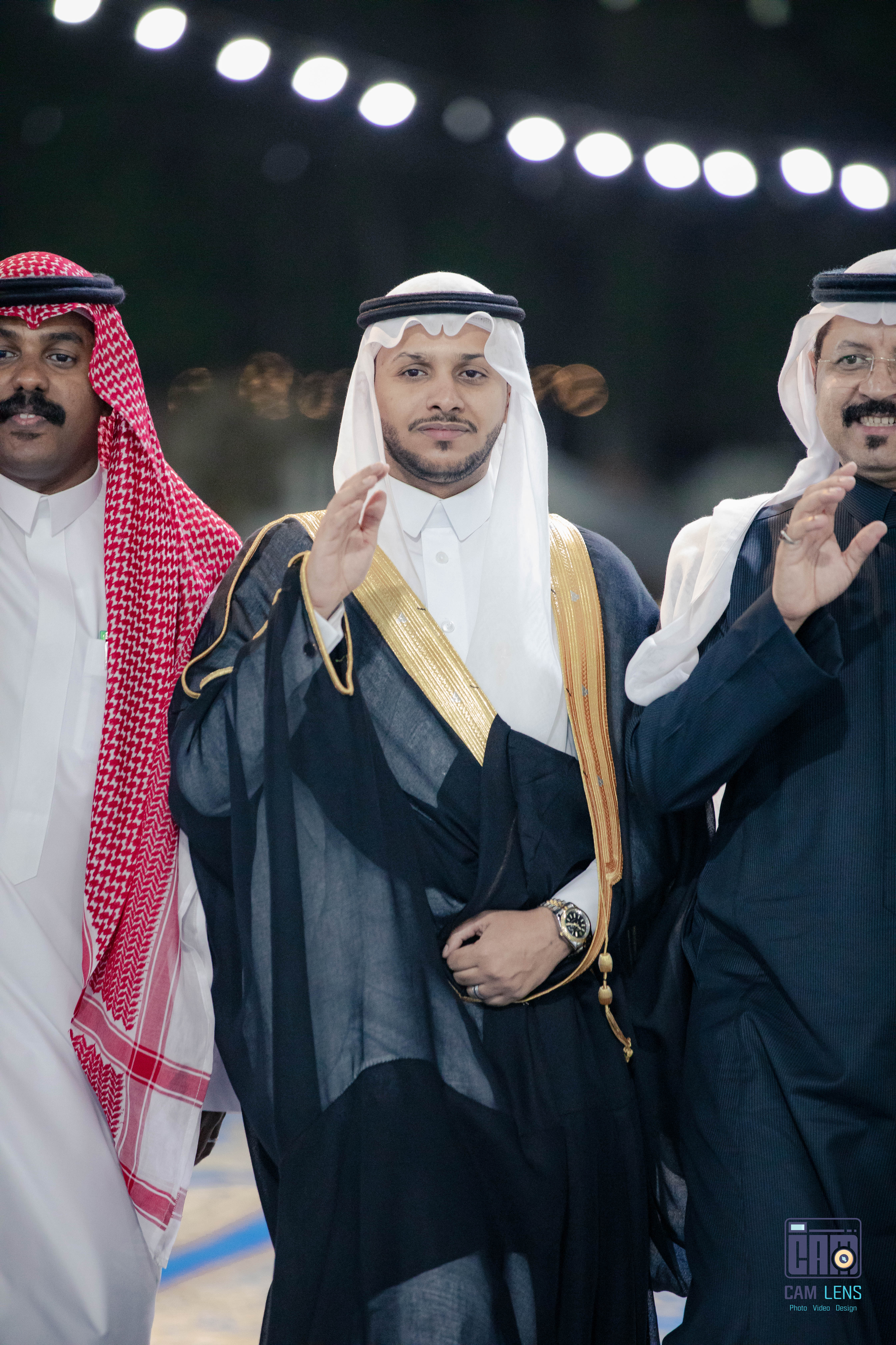 زواج: علي الشاعري