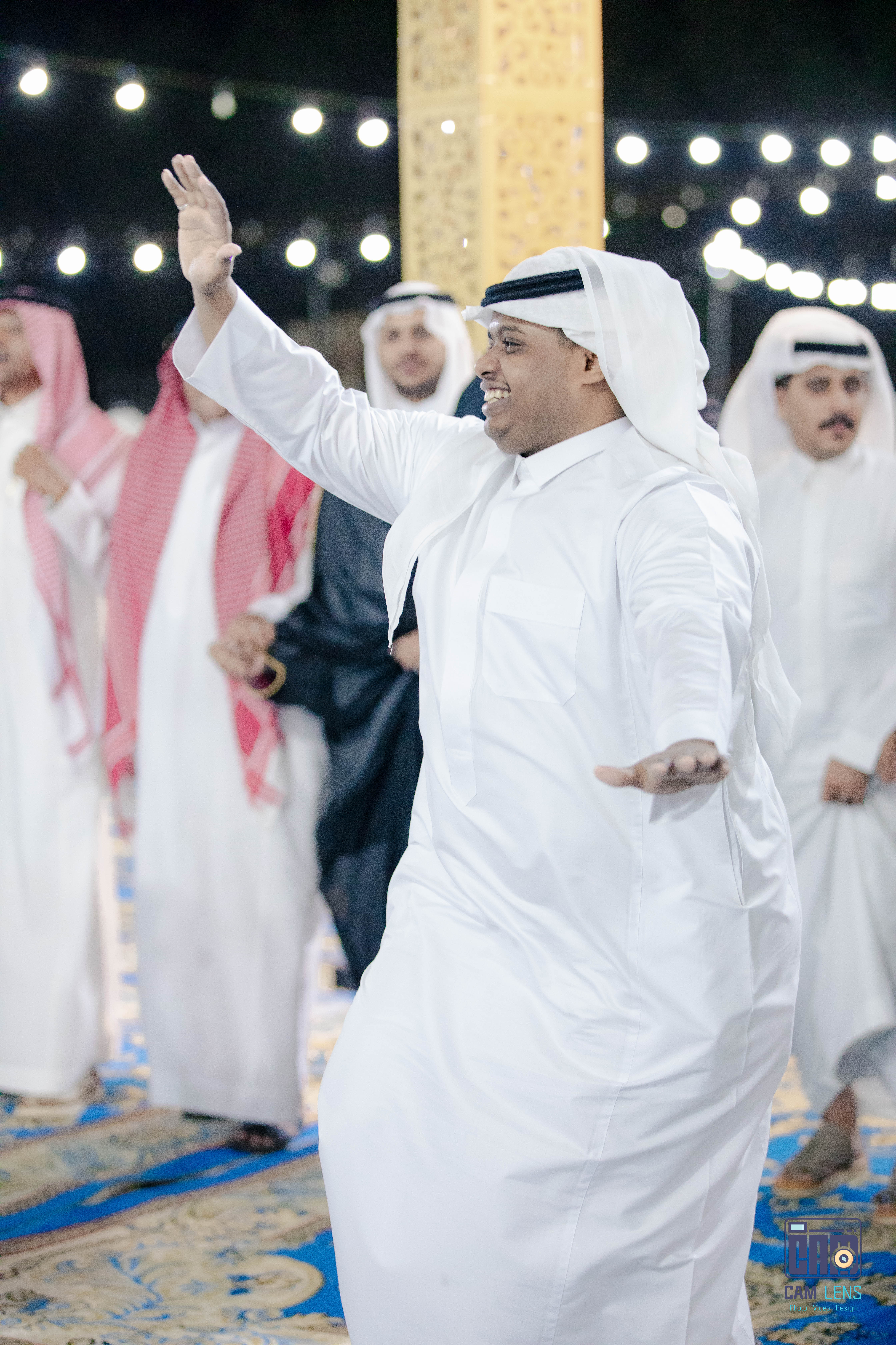 زواج: علي الشاعري