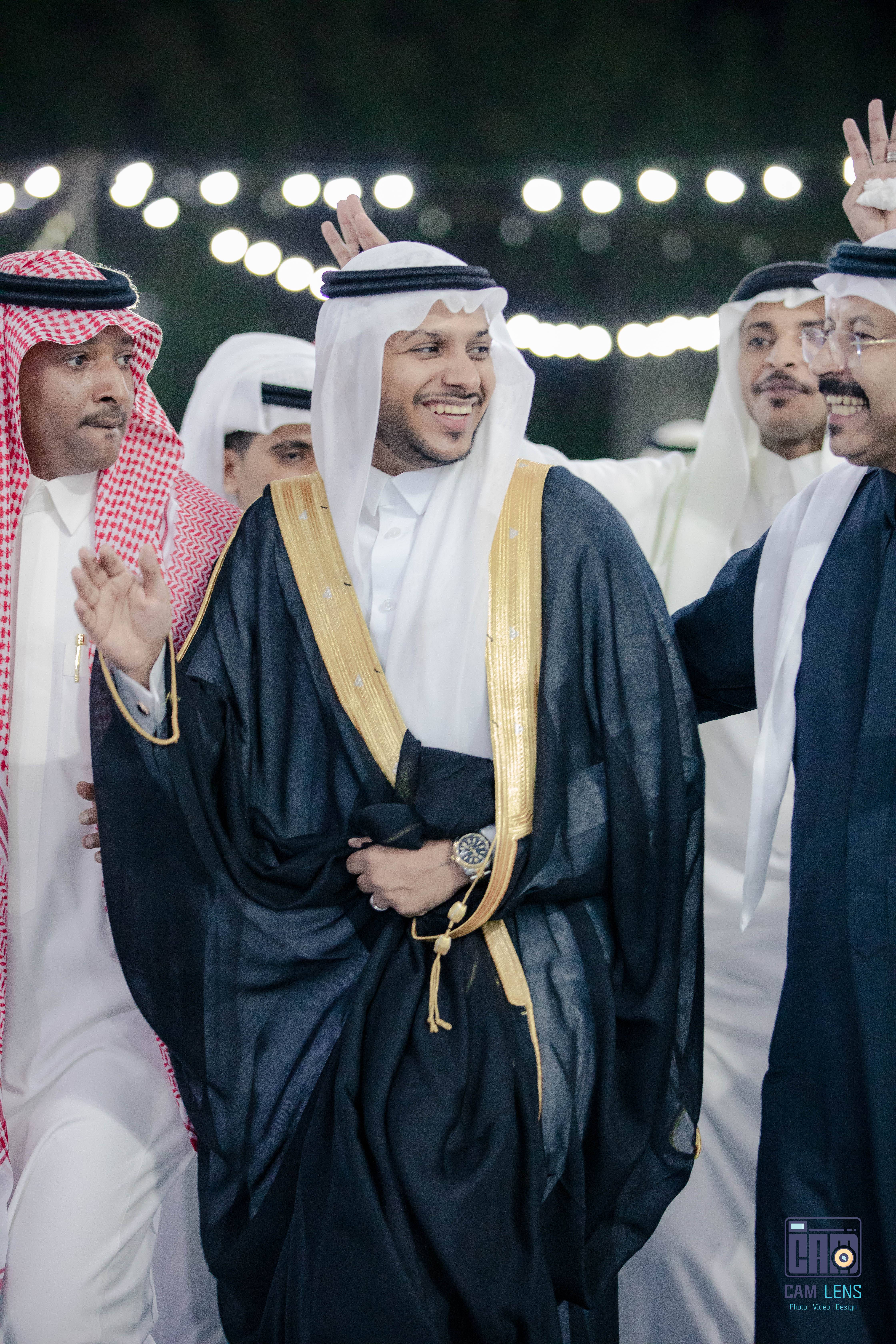 زواج: علي الشاعري