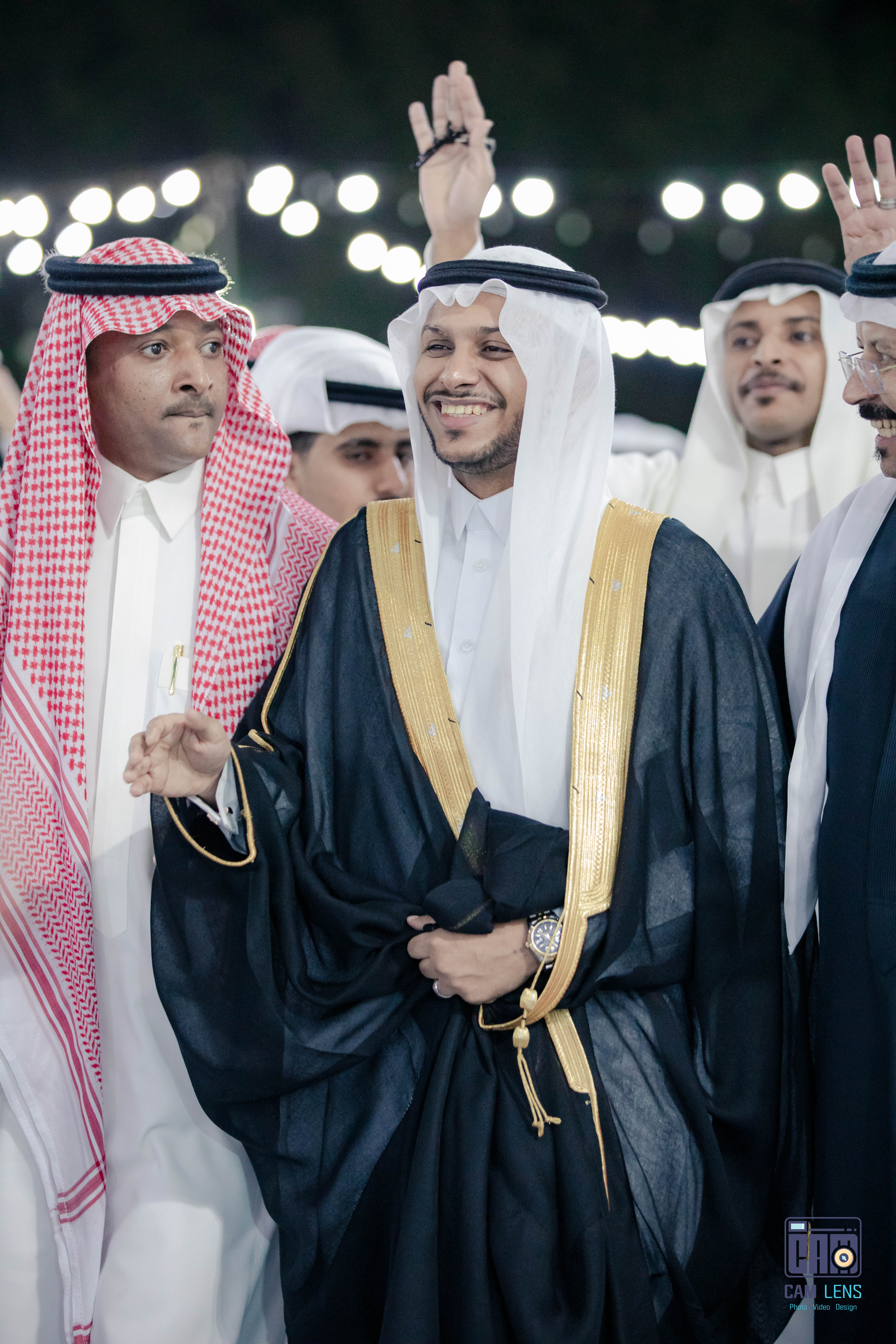 زواج: علي الشاعري