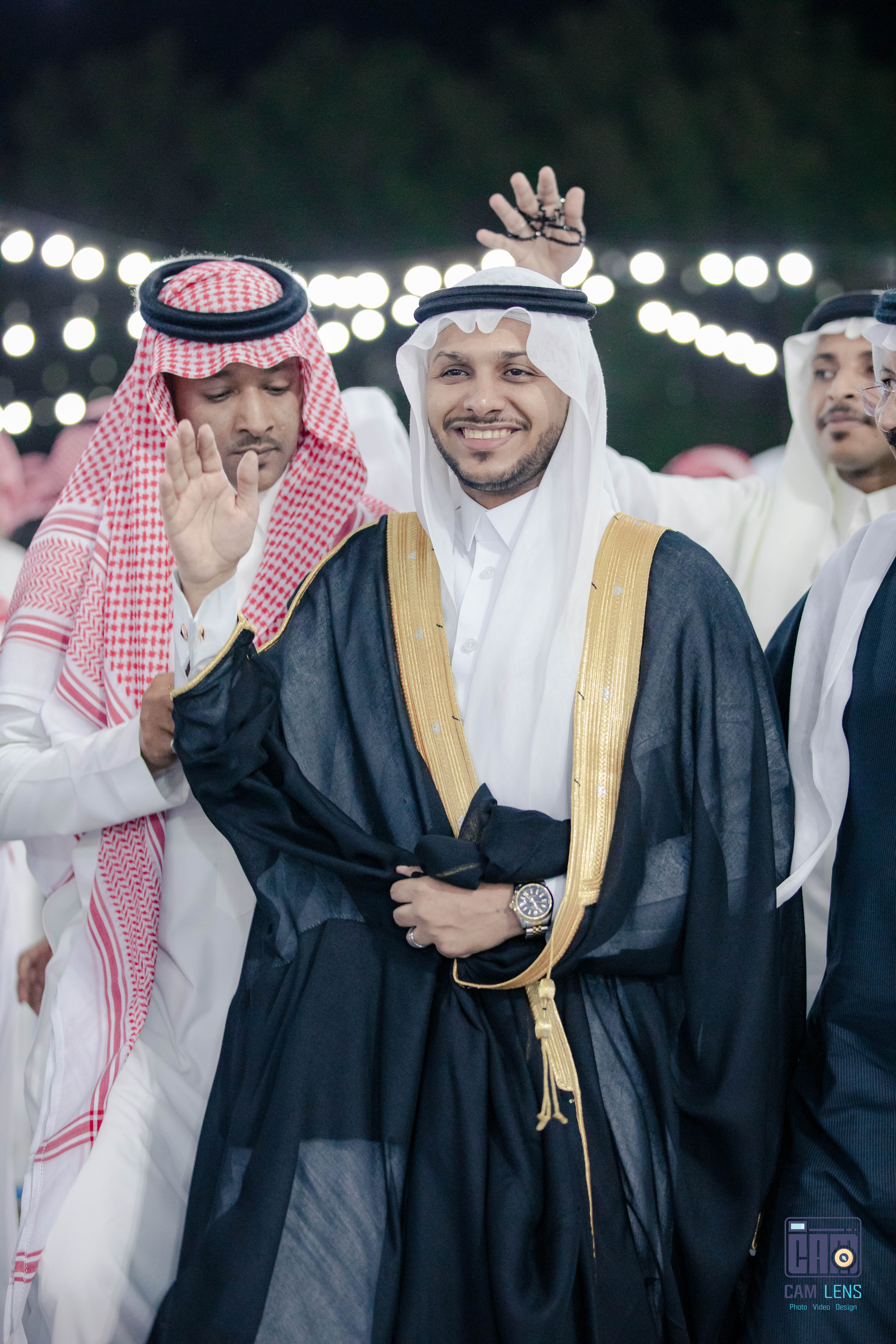 زواج: علي الشاعري