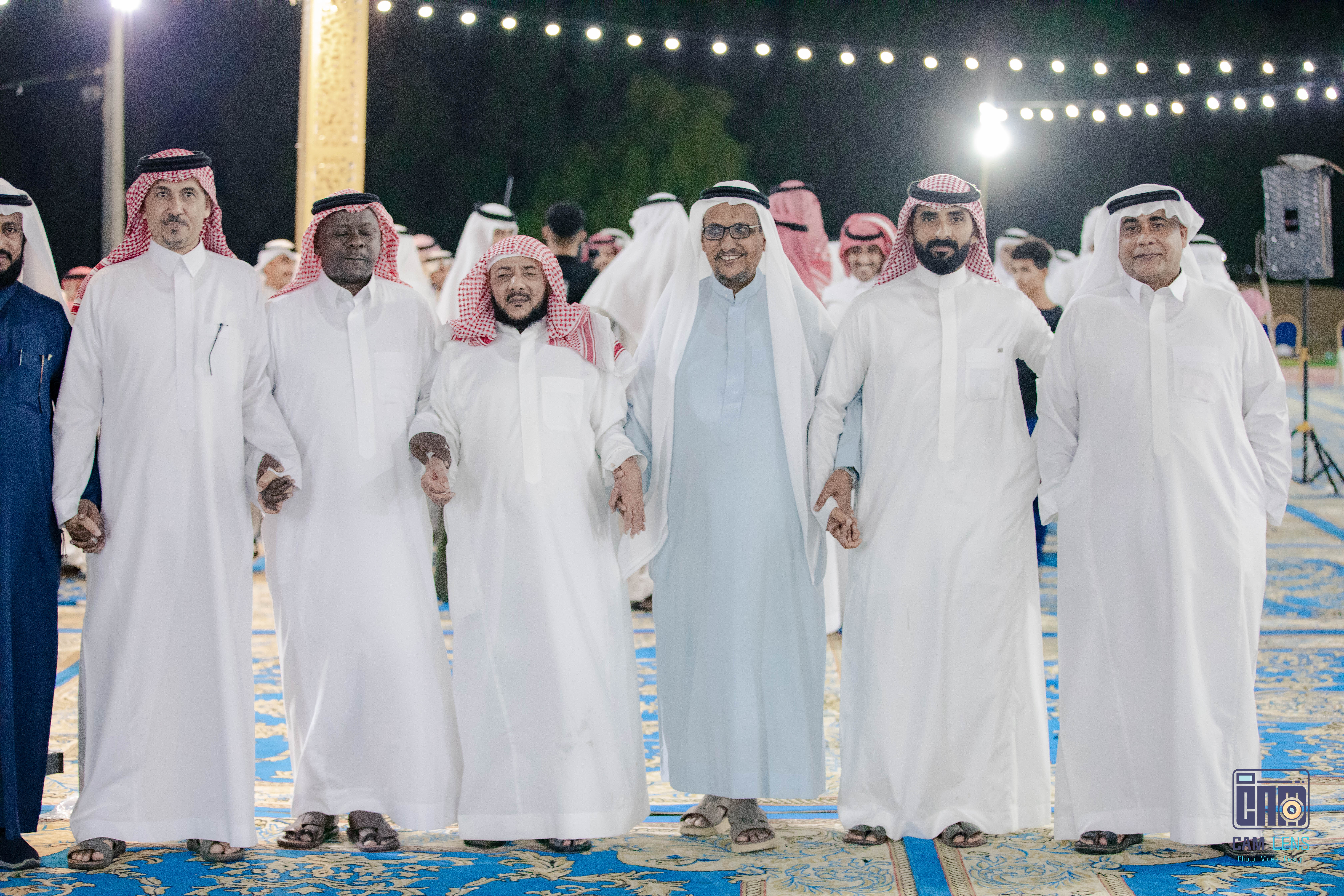 زواج: علي الشاعري