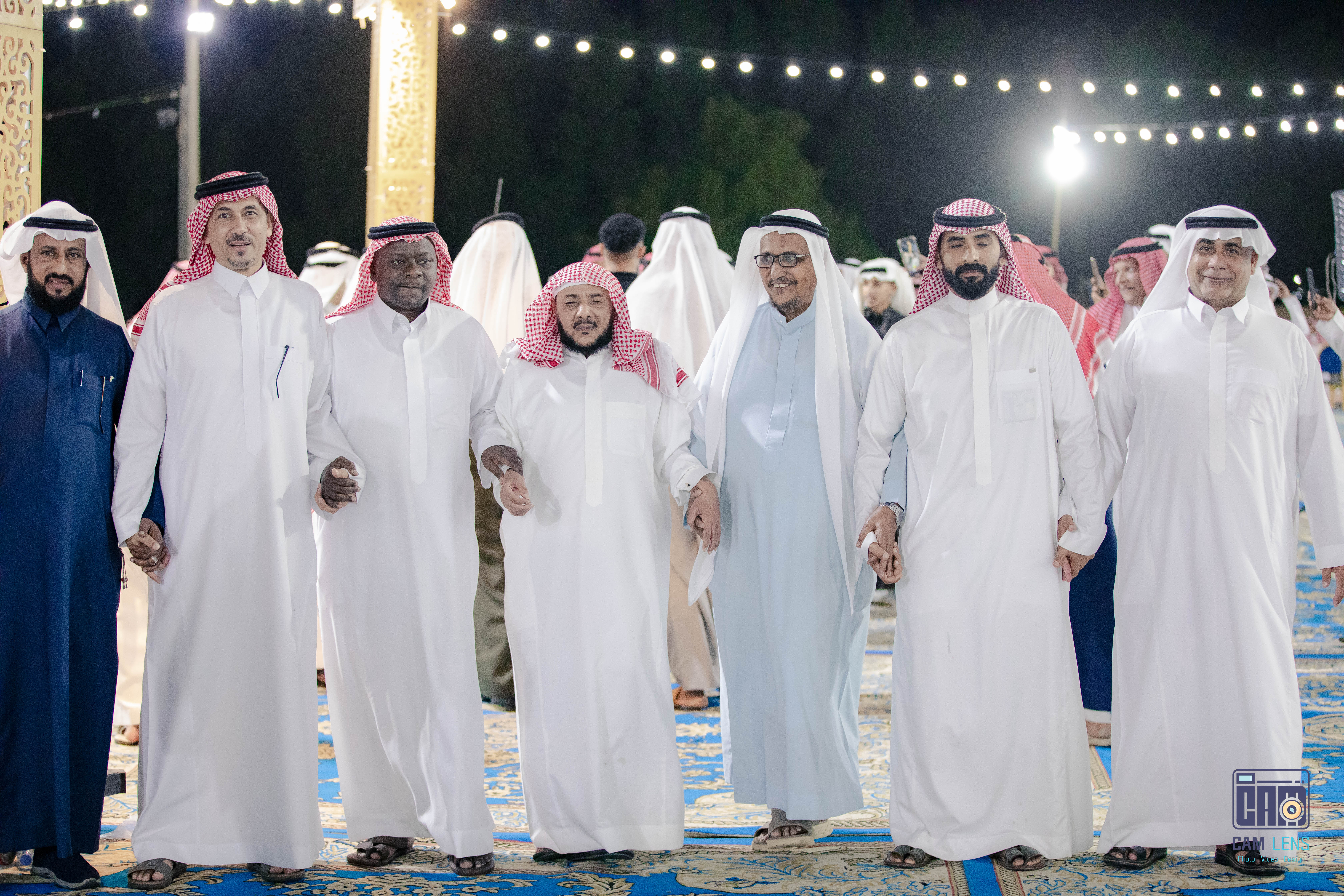 زواج: علي الشاعري