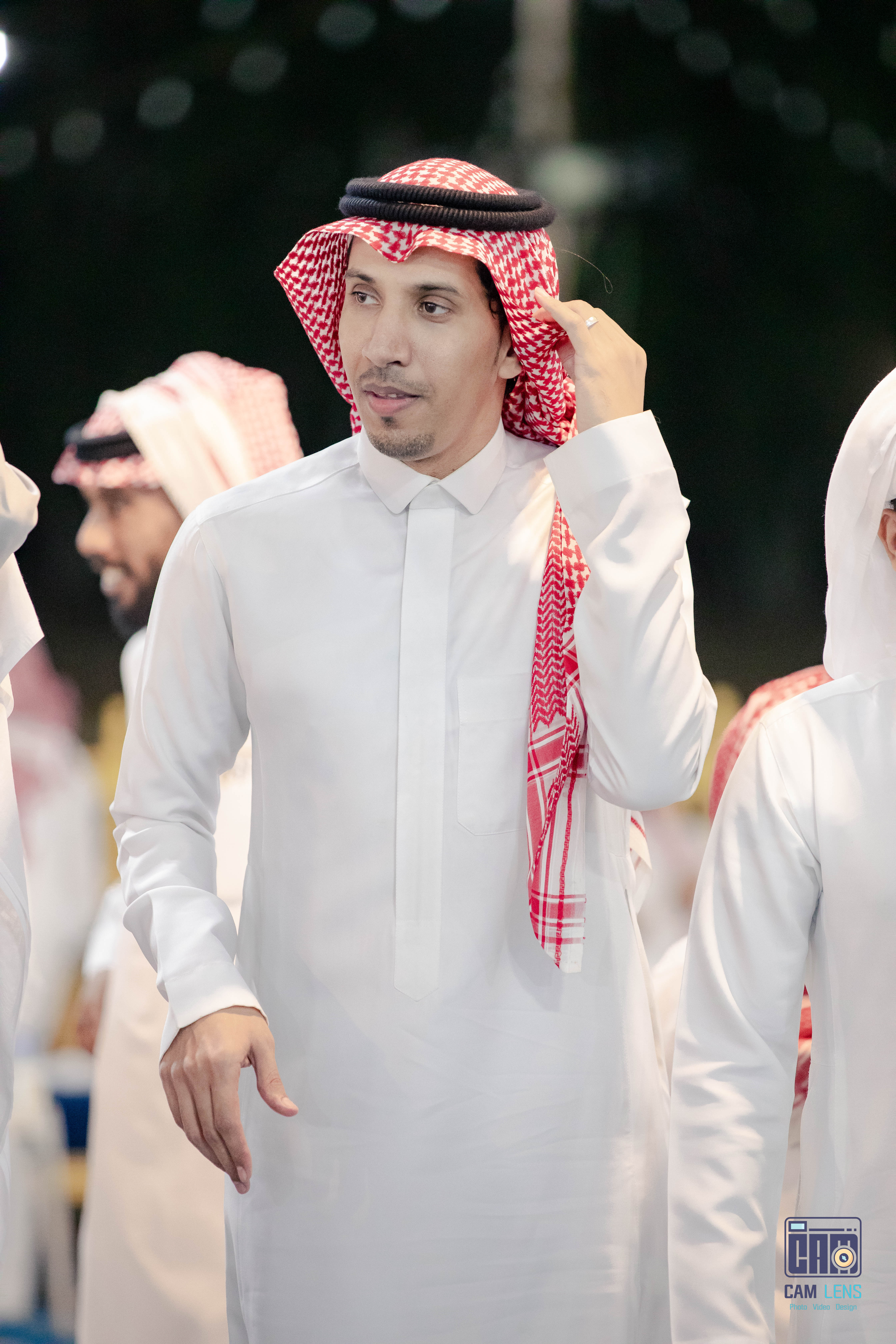 زواج: علي الشاعري