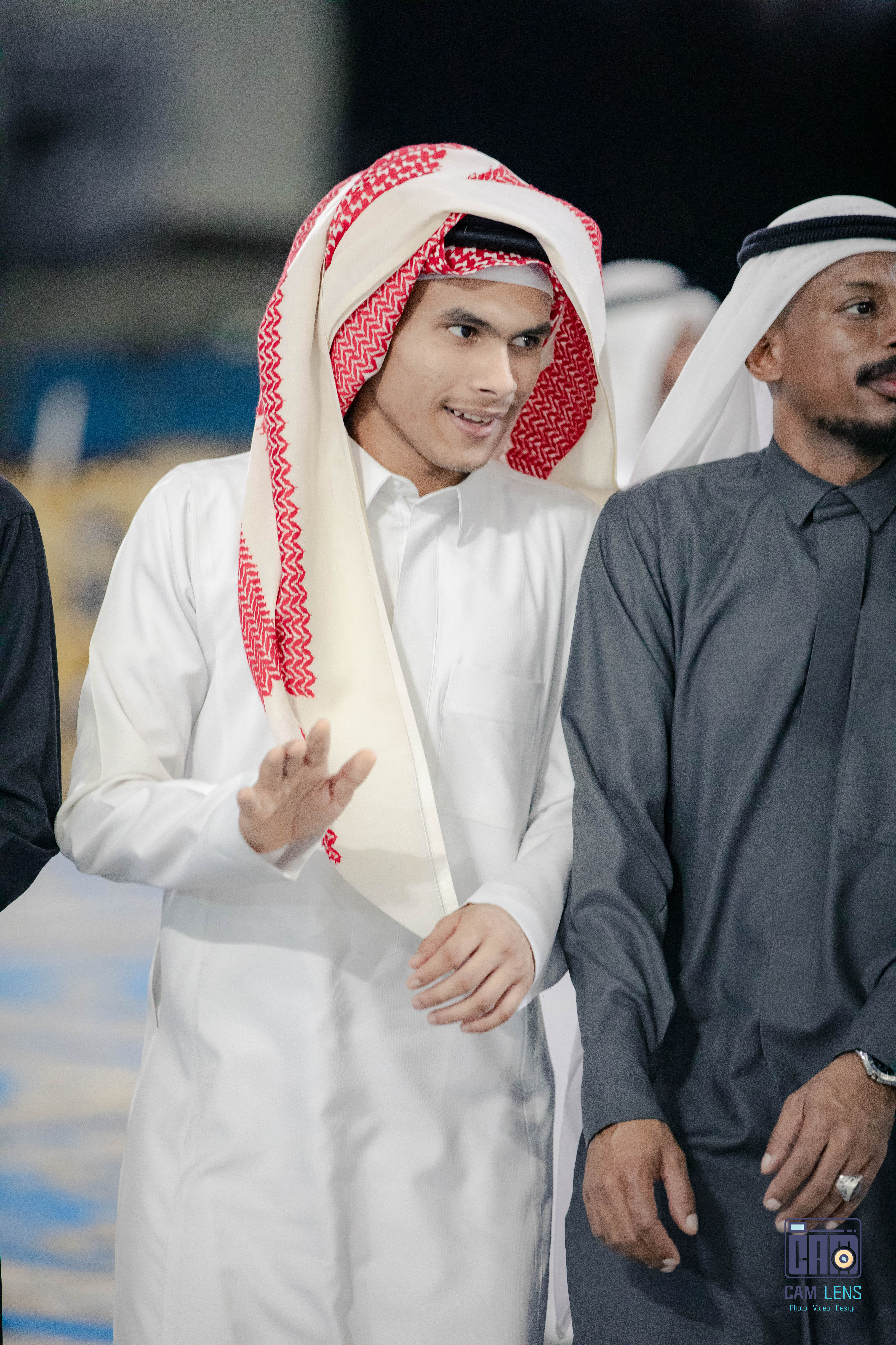 زواج: علي الشاعري