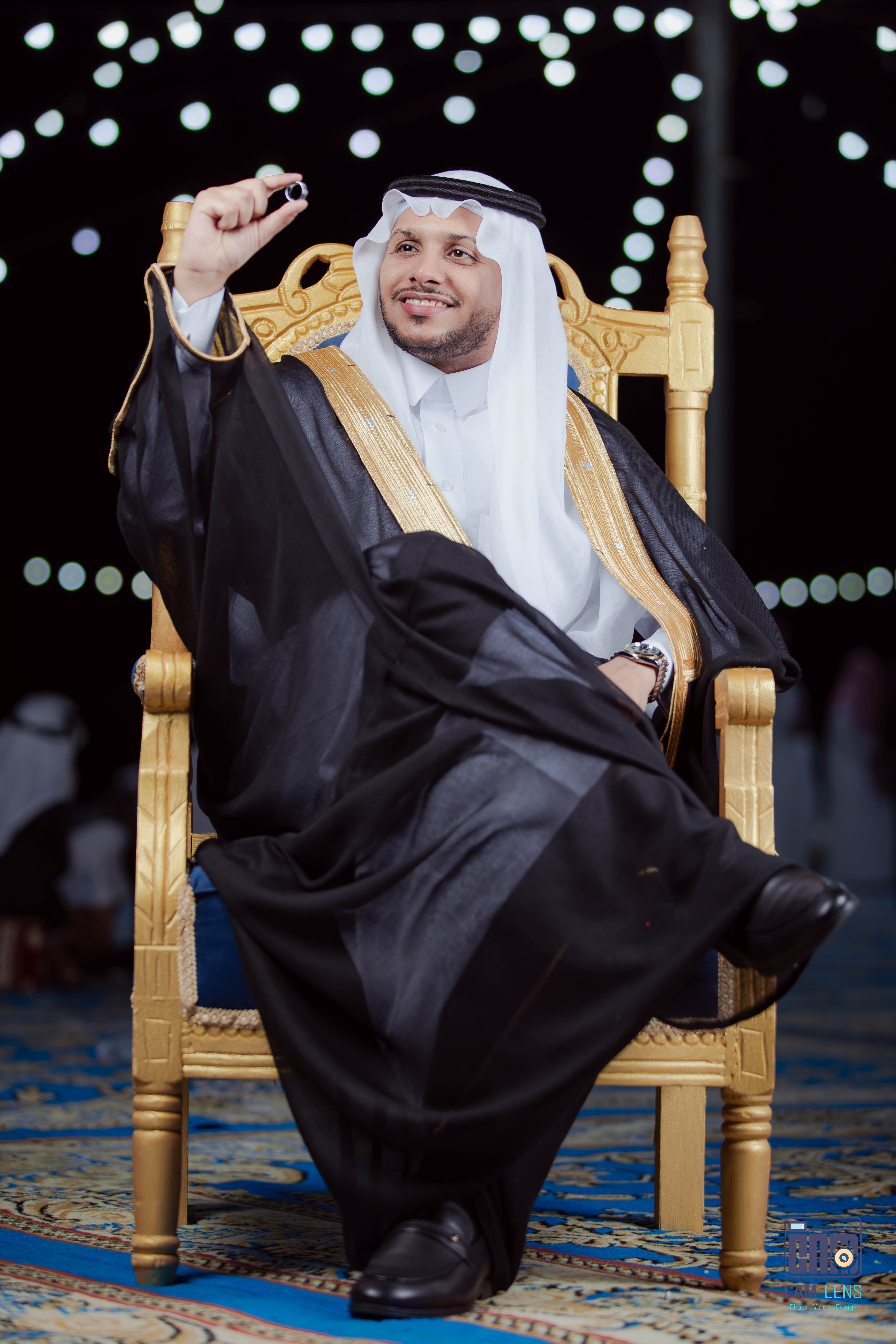 زواج: علي الشاعري