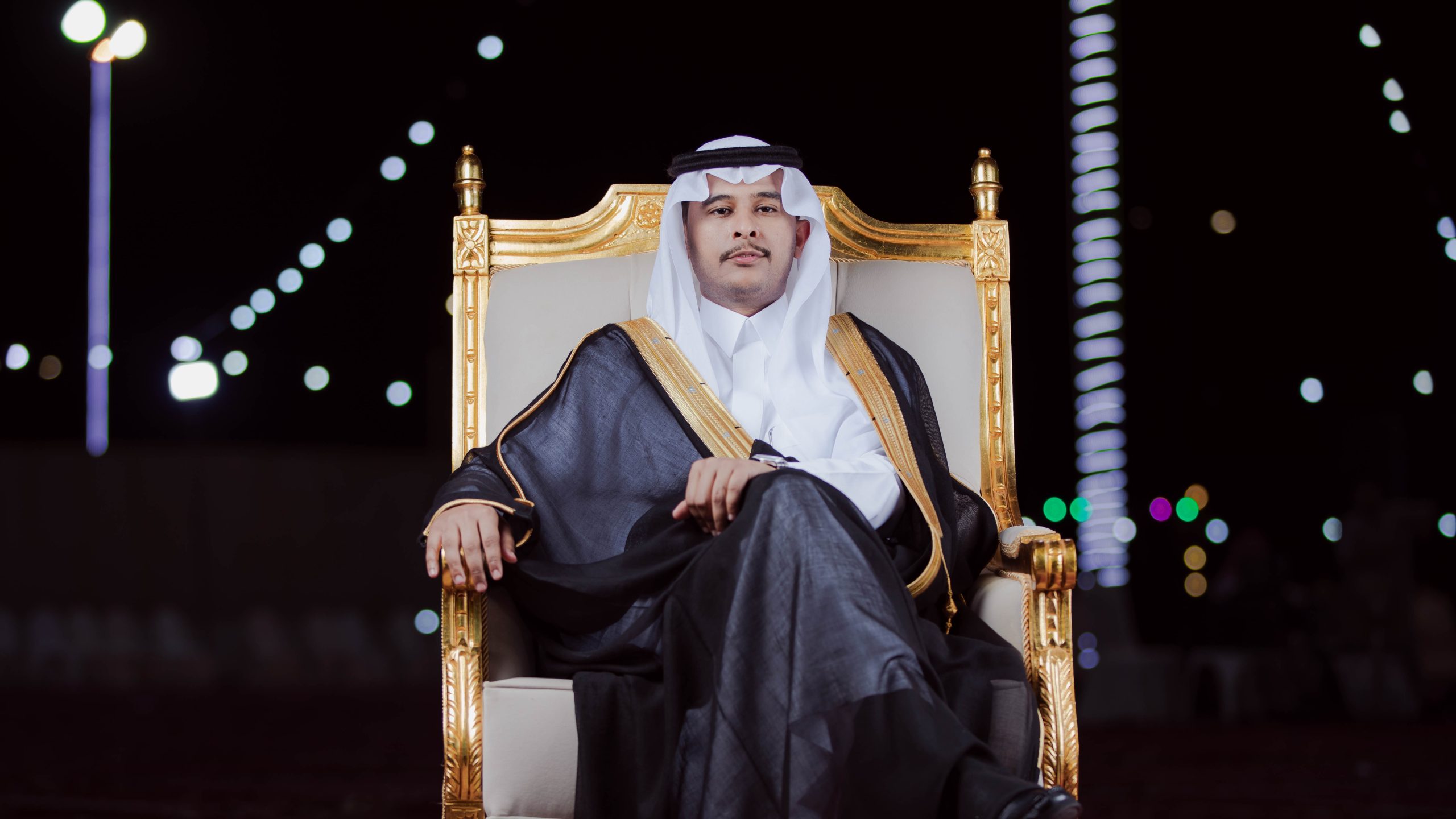 زواج: عمر الغانمي